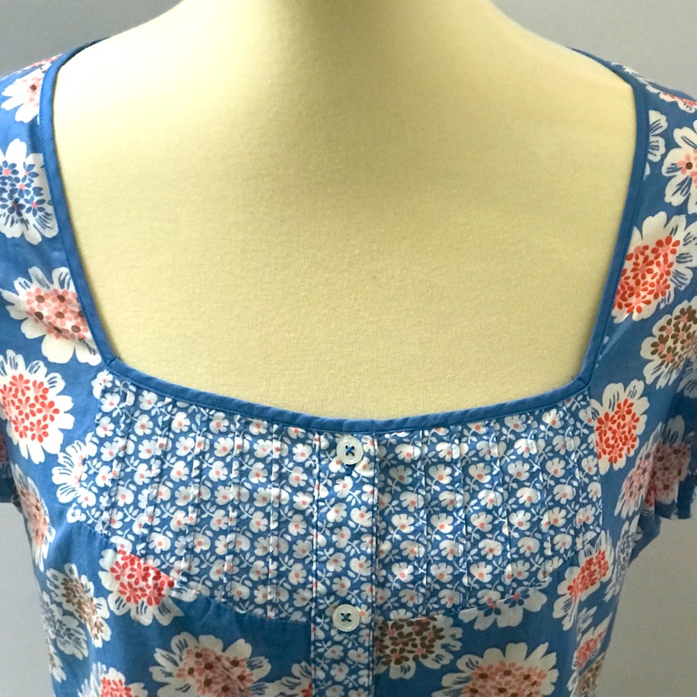Charming Boden Blouse with Sweetheart Neckline           Size UK 12 (M)